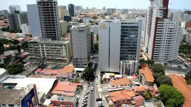 Sete pastores brasileiros da IURD são notificados pelas Autoridades angolanas para abandonarem o país