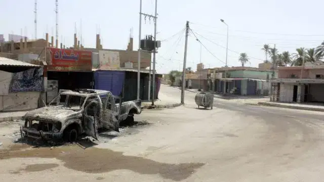 Grupos armados lançaram dois roquetes contra o Iraque