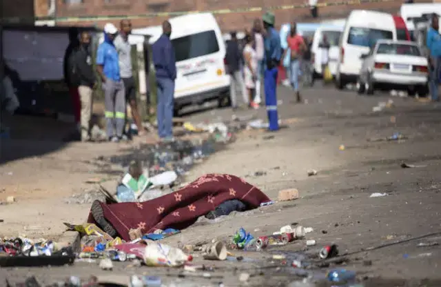 Protestos pela prisão de Zuma fizeram sete mortos e 200 detidos na África do Sul