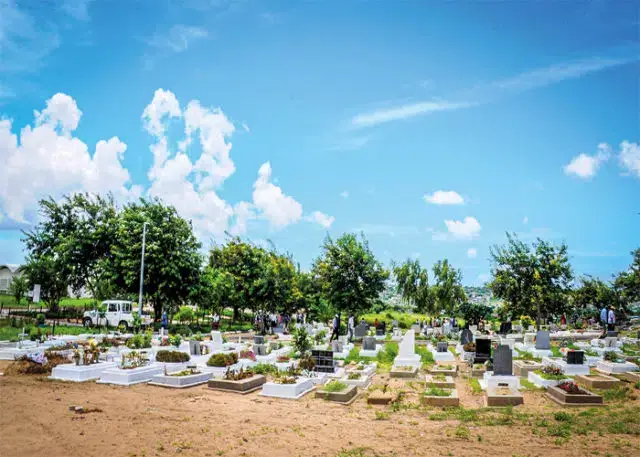 Assembleia Municipal adiou o agravamento das taxas de serviços dos cemitérios e funerais
