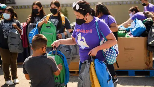 EUA registou número recorde de crianças hospitalizadas com covid-19