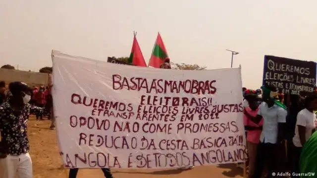 Ativistas são julgados por confronto com polícia em Angola