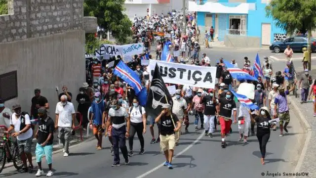 Manifestantes pediram reforma urgente na justiça em Cabo Verde