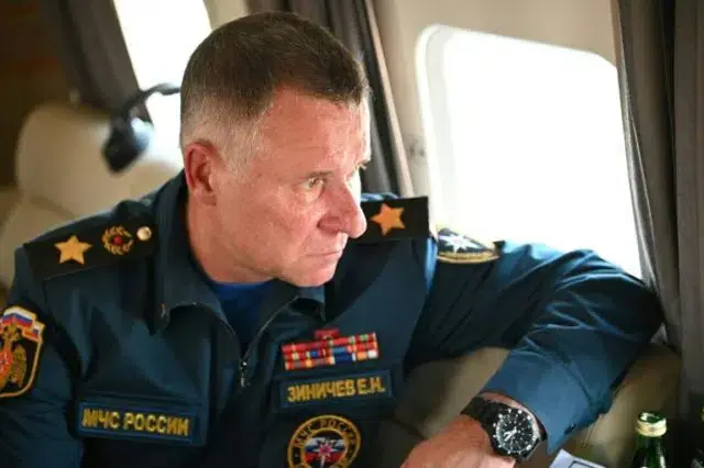 Ministro de Situações de Emergência morreu tentando salvar uma pessoa durante treinamento na Rússia