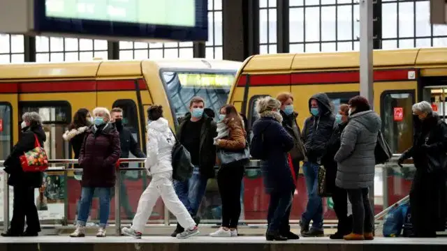 Alemanha registou 11 mil novos casos e 75 mortes por Covid-19