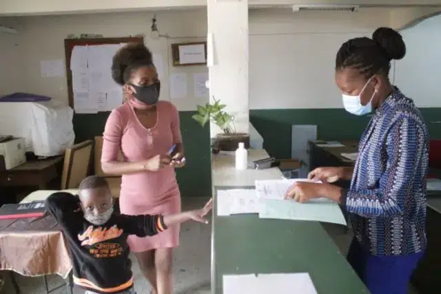 Não foi alcançada a meta das matrículas para o ensino primário