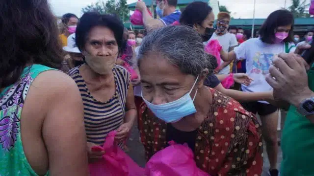 Tufão provocou 208 mortos e vários desabrigados nas Filipinas