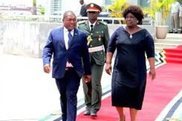 PR Nyusi e esposa testaram positivo à covid-19