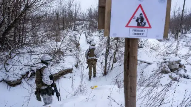 Soldado ucraniano abriu fogo em fábrica militar matando cinco colegas sem justa causa