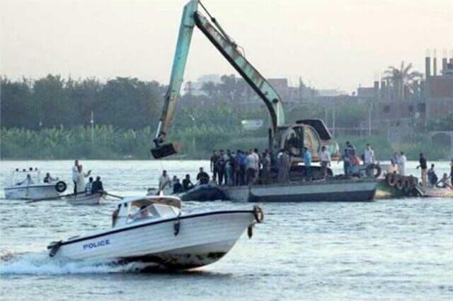Tragédia no Rio Nilo - Barco vira e deixa três mortos no Egito
