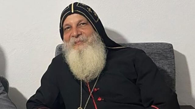 Bispo esfaqueado em ato terrorista em Sydney quebra silêncio