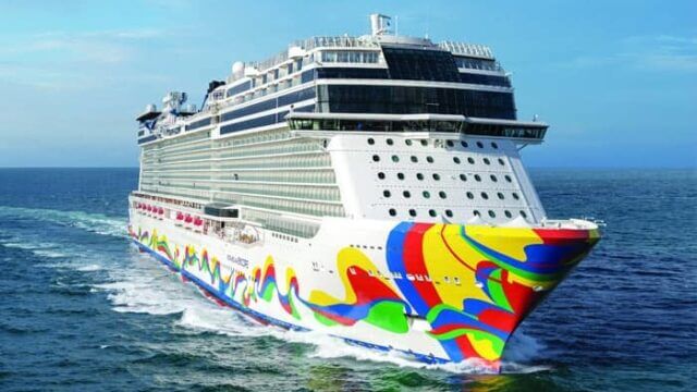Funcionário de navio de cruzeiro detido por esfaquear três pessoas com tesoura