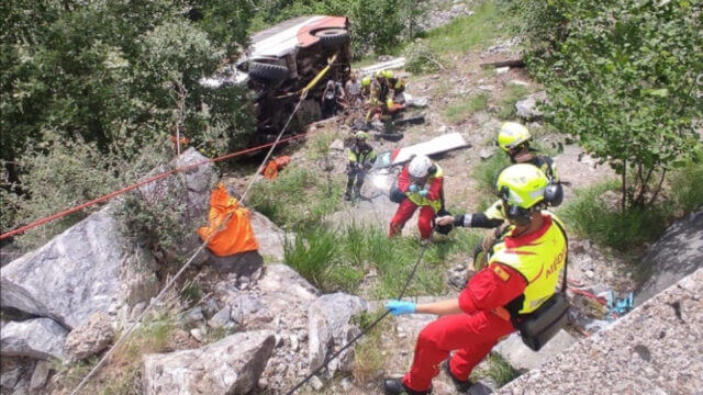 Acidente de autocarro em Espanha deixa sete crianças feridas