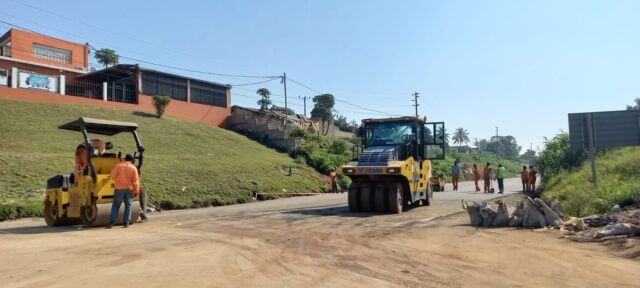 Estrada 'Nó da Machava' deteriora-se em tempo recorde após reabilitação