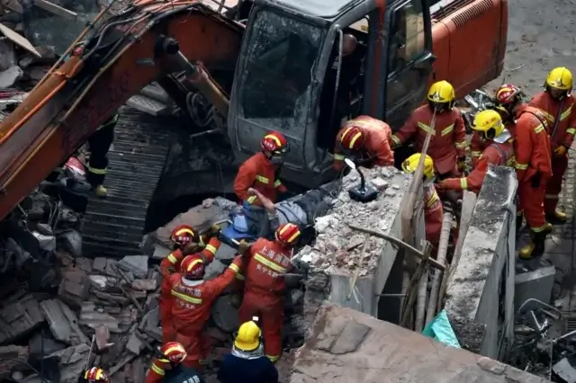 Cinco trabalhadores mortos em acidente de construção na China