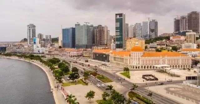 Luanda em duas províncias