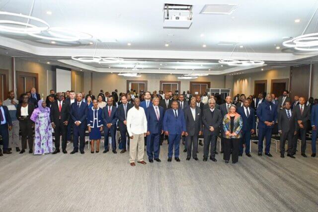 União Europeia manifesta apoio à legalização da cannabis sativa em África durante encontro em Maputo