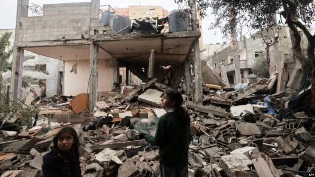 Número de mortos em Gaza ultrapassa 42.000 após um ano de conflito