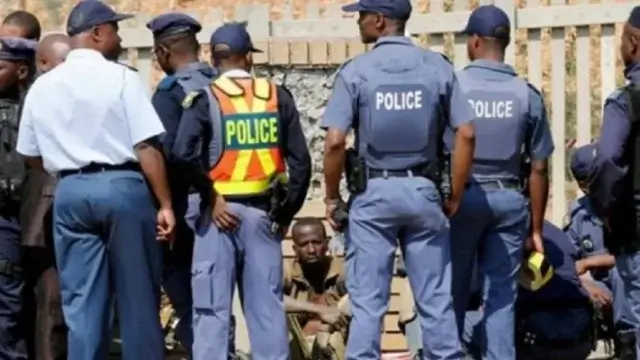 Polícia sul-africana detém 19 moçambicanos em Mpumalanga