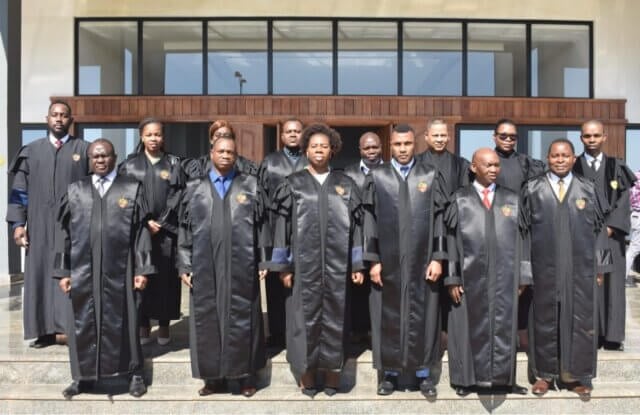 Magistrados sugerem criação de lei para independência financeira