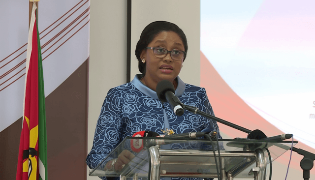 Pagamentos de horas extras na saúde e educação começam a ser regularizados em Moçambique