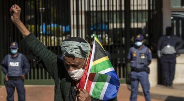 Violência de género na África do Sul é declarada desastre nacional