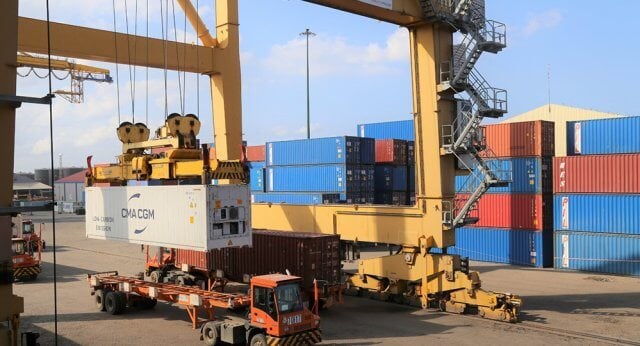 Governo moçambicano investe 830 milhões de meticais na modernização do Porto da Beira