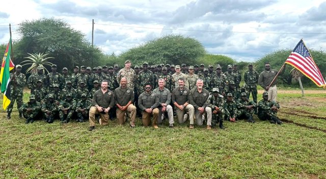 Moçambique e EUA graduam 105 soldados em treino anti-terrorismo
