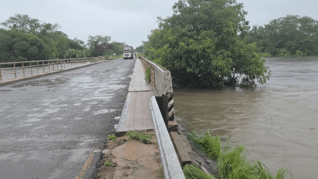 Autoridades confirmam normalização do trânsito entre Save e Muxúnguè