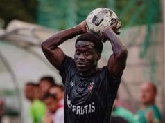 Jogador do Moncarapachense morre após paragem cardiorrespiratória durante jogo