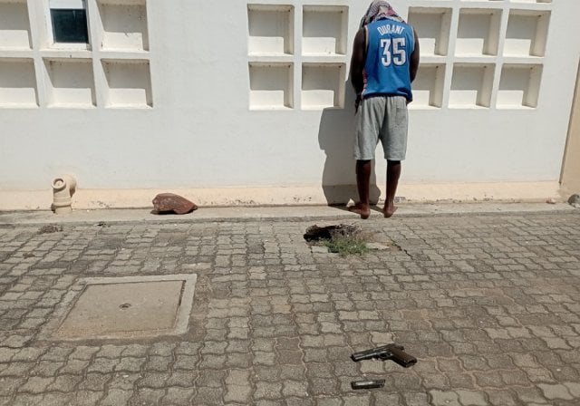 Malawiano detido em Tete com arma de pressão negociada para