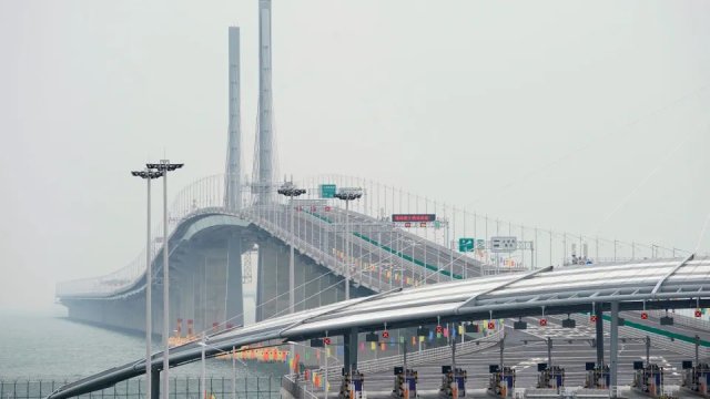 Ponte Hong Kong-Zhuhai-Macau ultrapassa 100 milhões de travessias