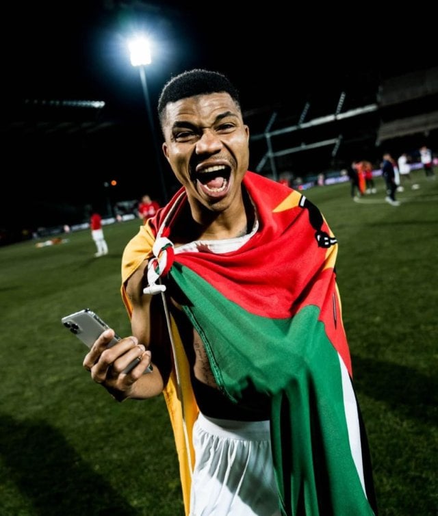 Reinildo Mandava se despede da seleção moçambicana com gratidão e