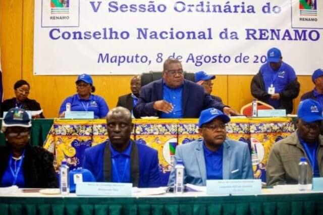 Renamo se reúne para reestruturar partido após saída de Ossufo