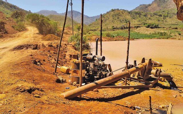 Exploração mineira continua a ameaçar rios da província de Manica