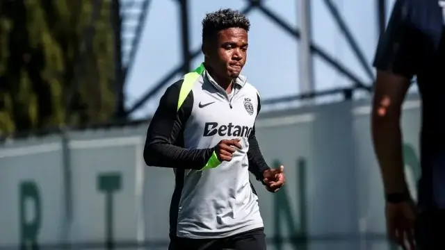 Geny Catamo volta a lesionar-se e pára duas semanas