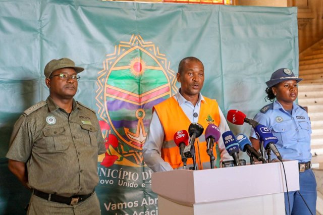 Maputo proíbe venda e consumo de álcool na orla marítima