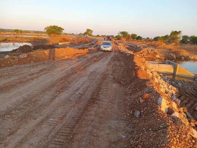 Trânsito restabelecido na R448 em Gaza